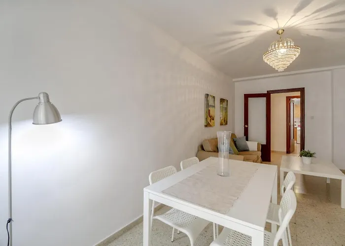 Paco House فندق كاديز